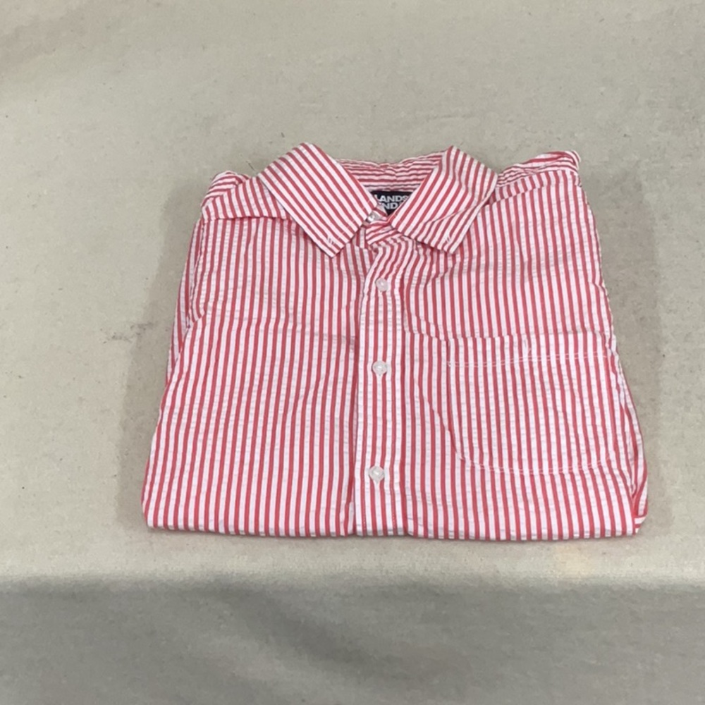 EUC Mens short sleeve Lands’ End button down shirt